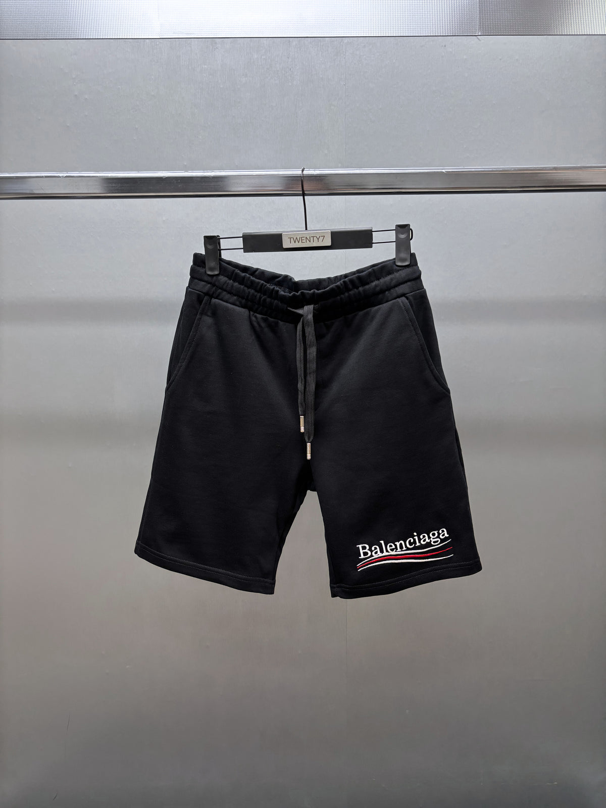 BALENCIAGA