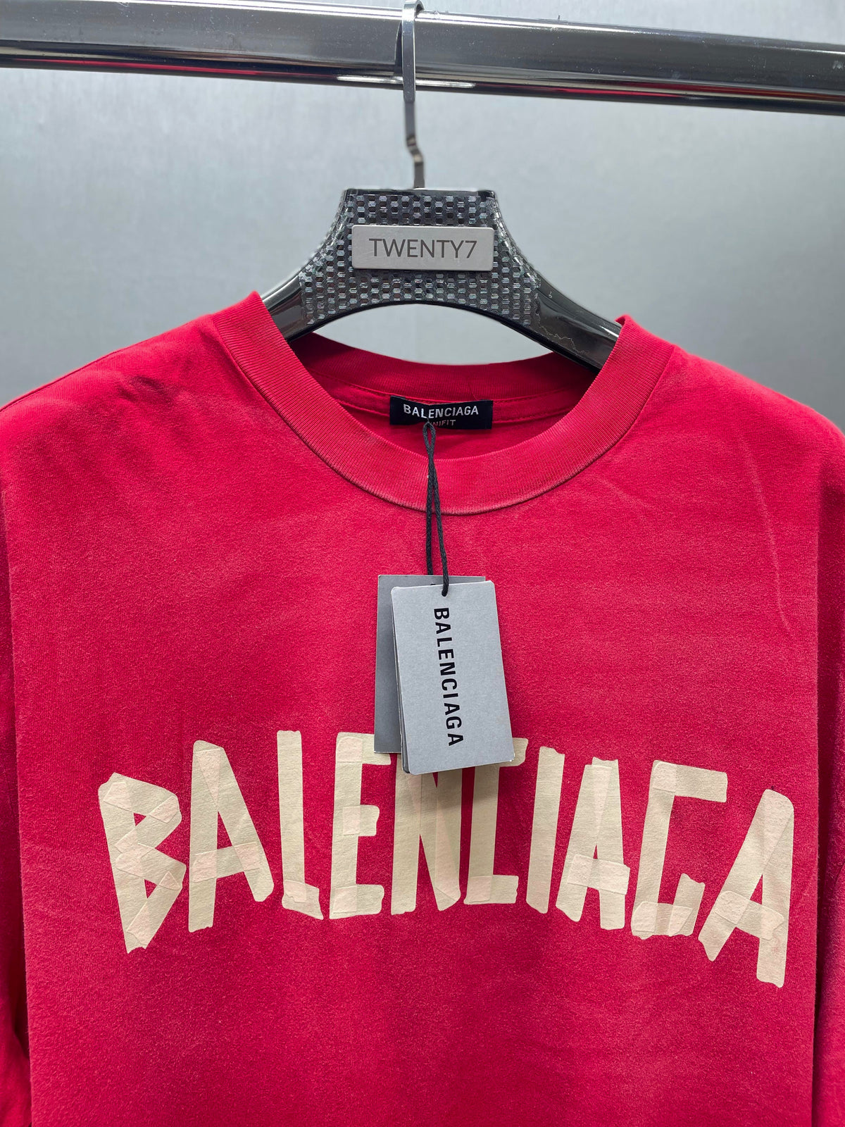 BALENCIAGA
