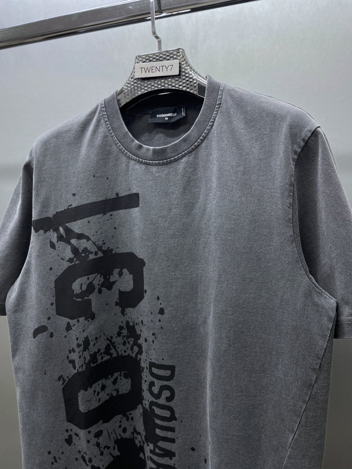 DSQUARED2