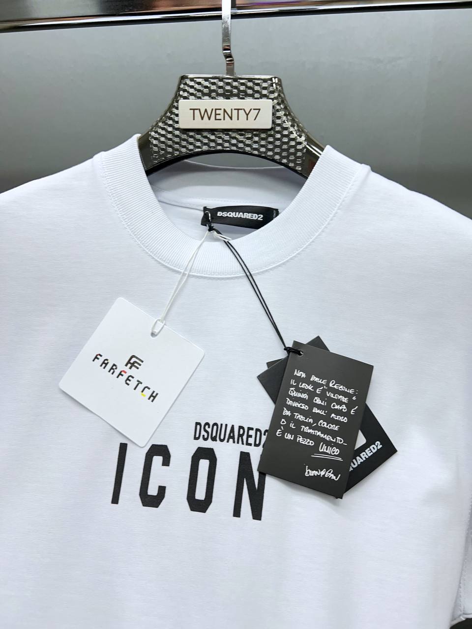 DSQUARED2