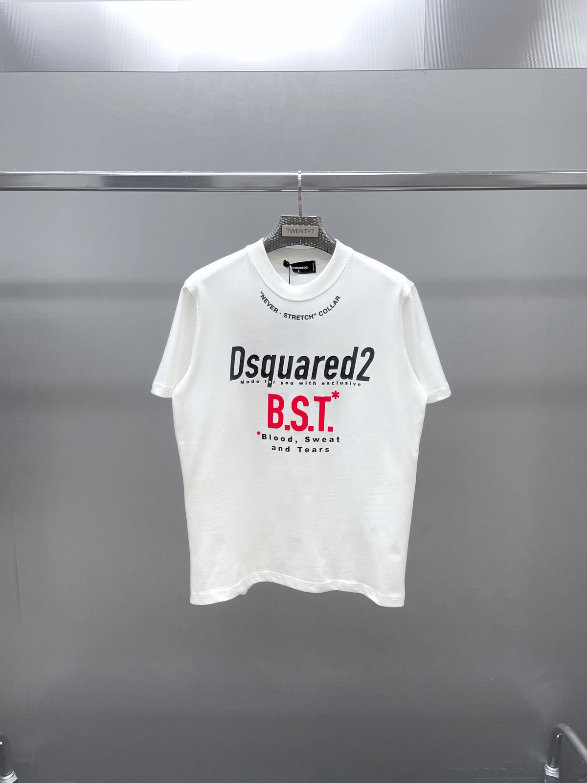 DSQUARED2