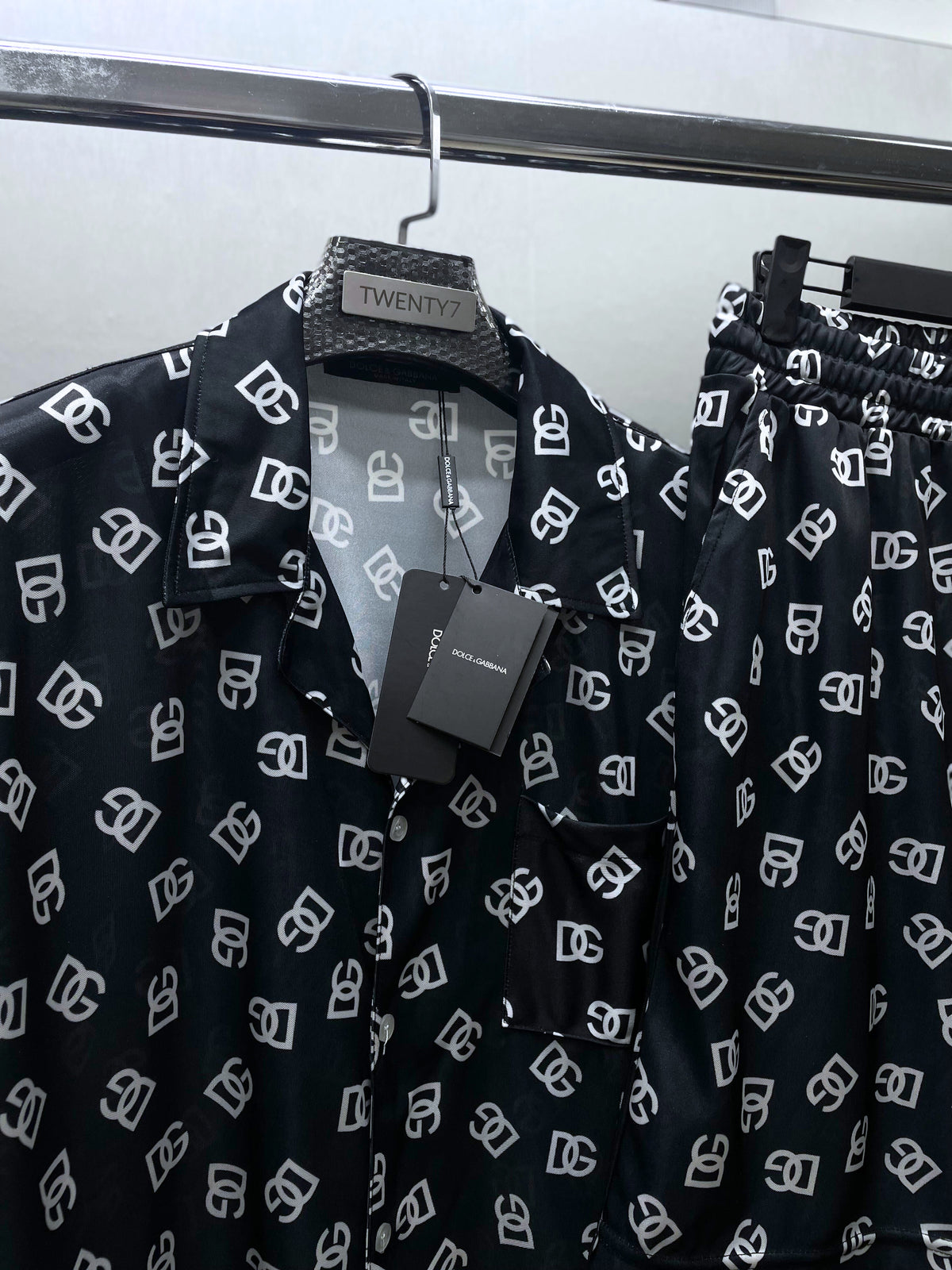 D&G