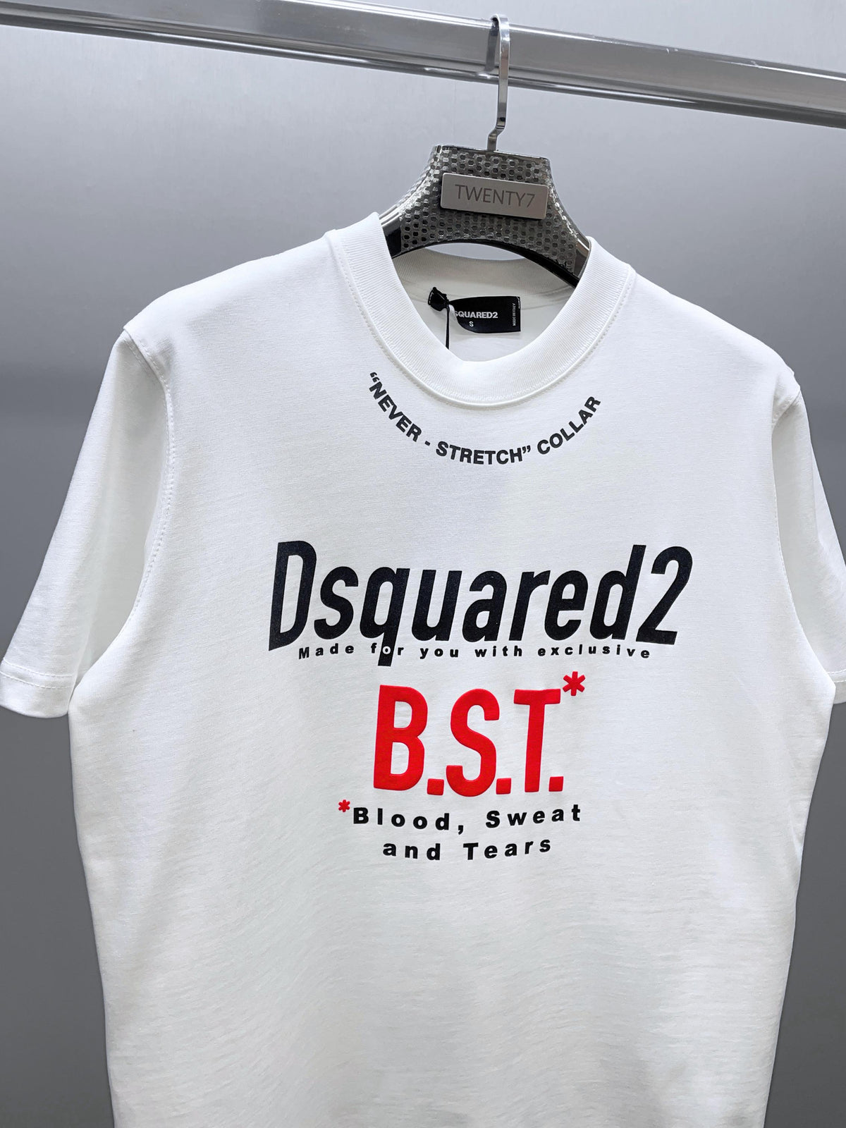 DSQUARED2