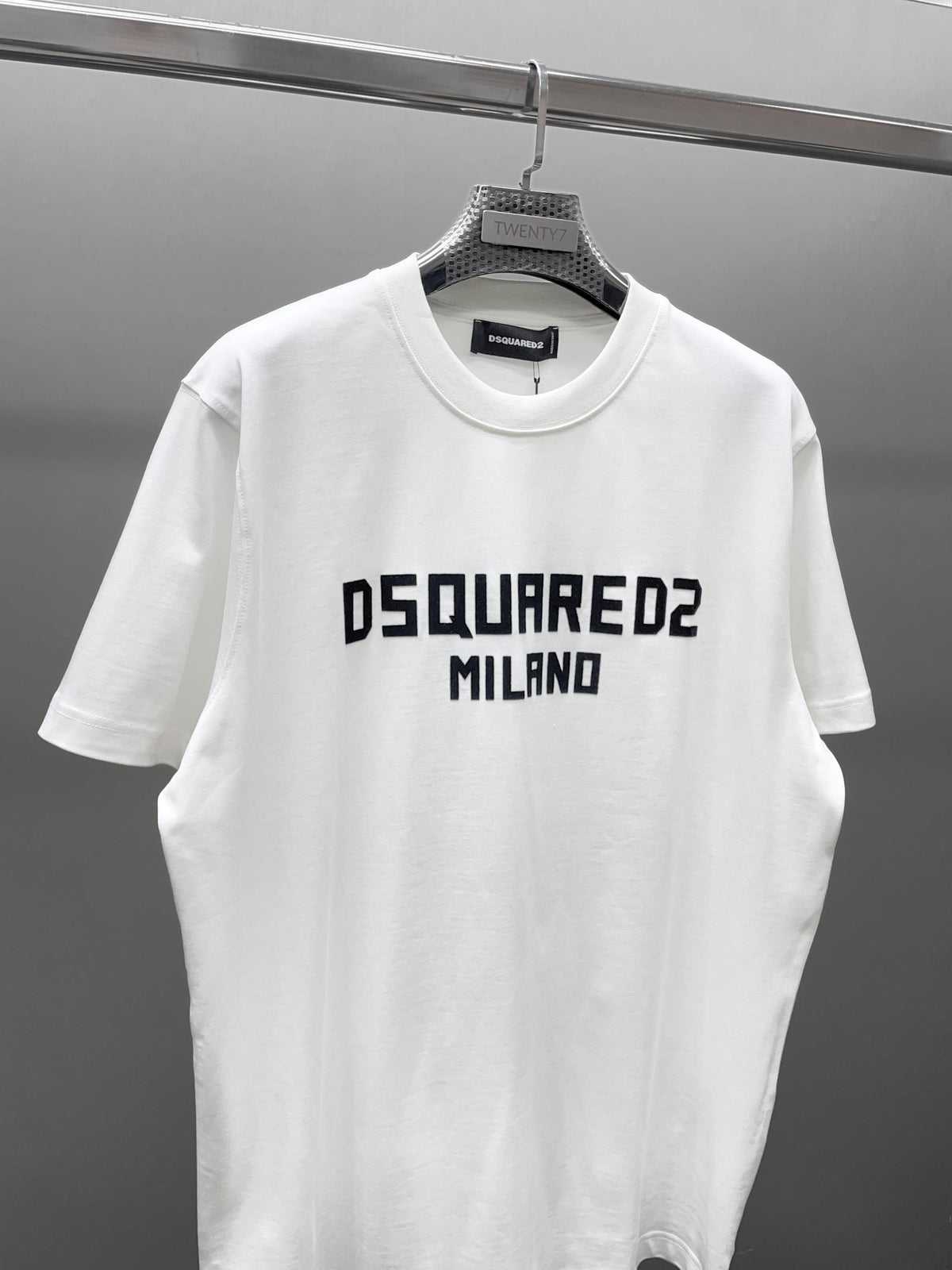 DSQUARED2