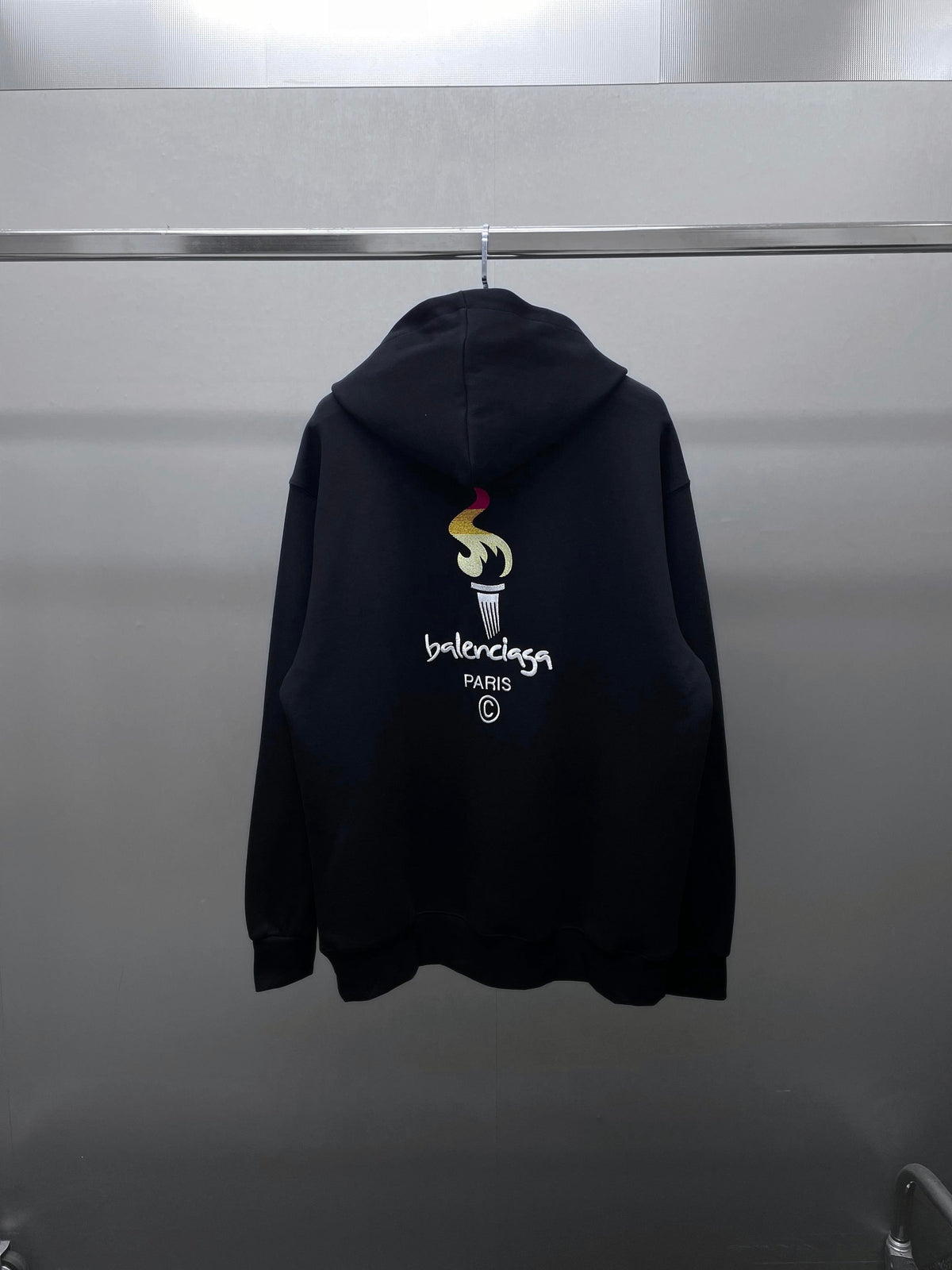 BALENCIAGA