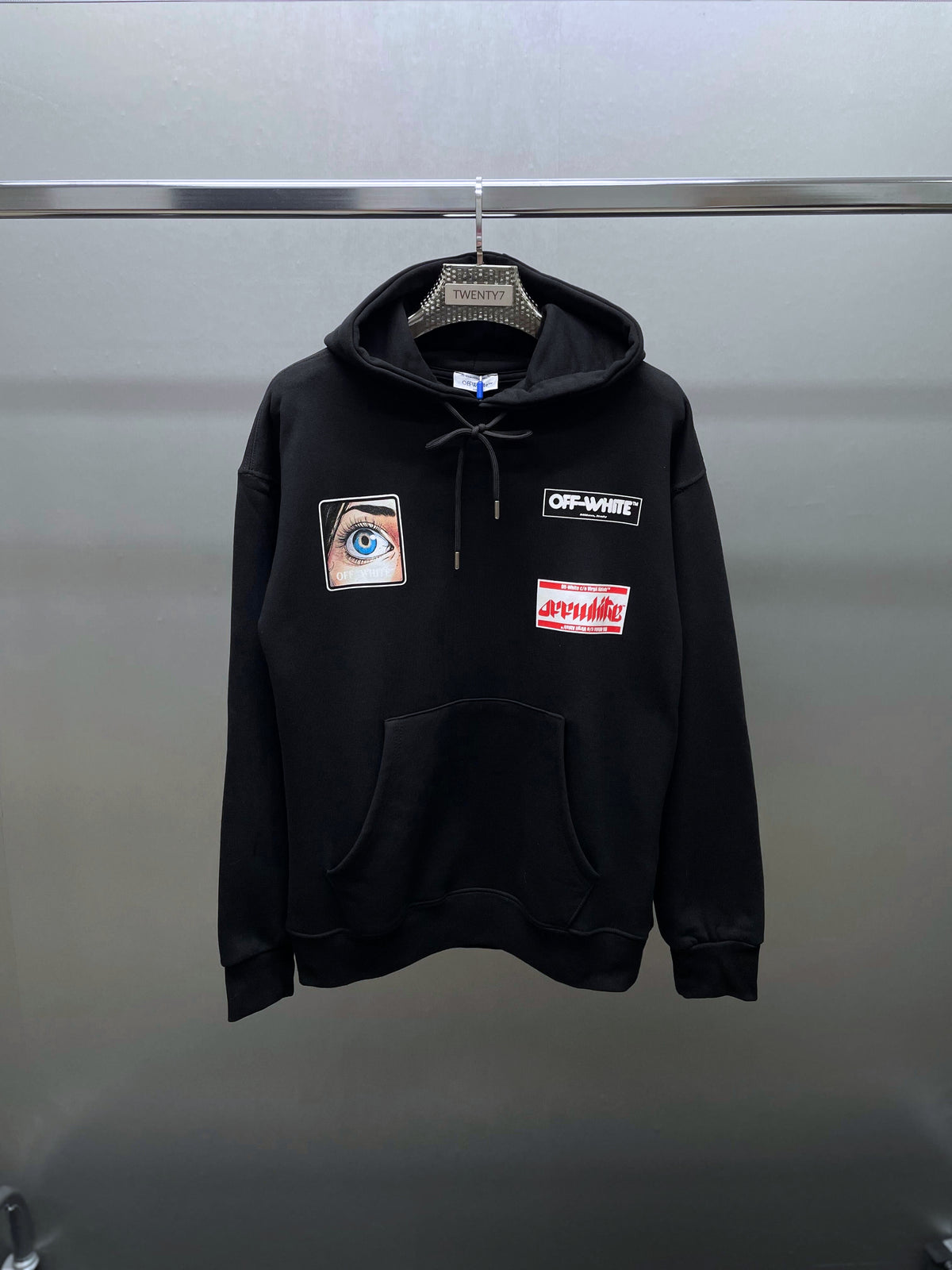 OFF WHITE