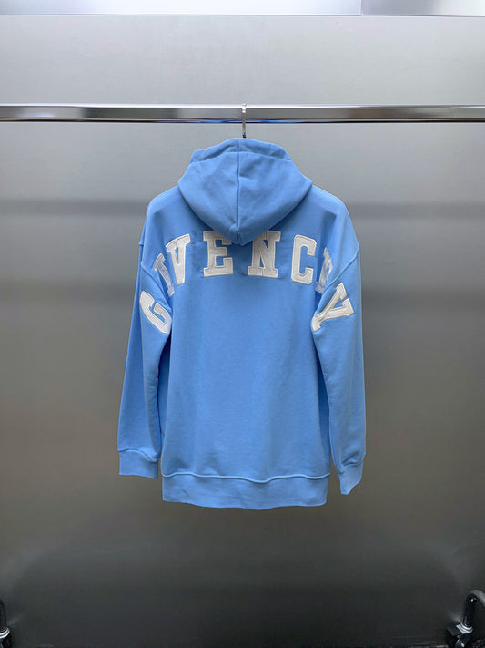 GIVENCHY