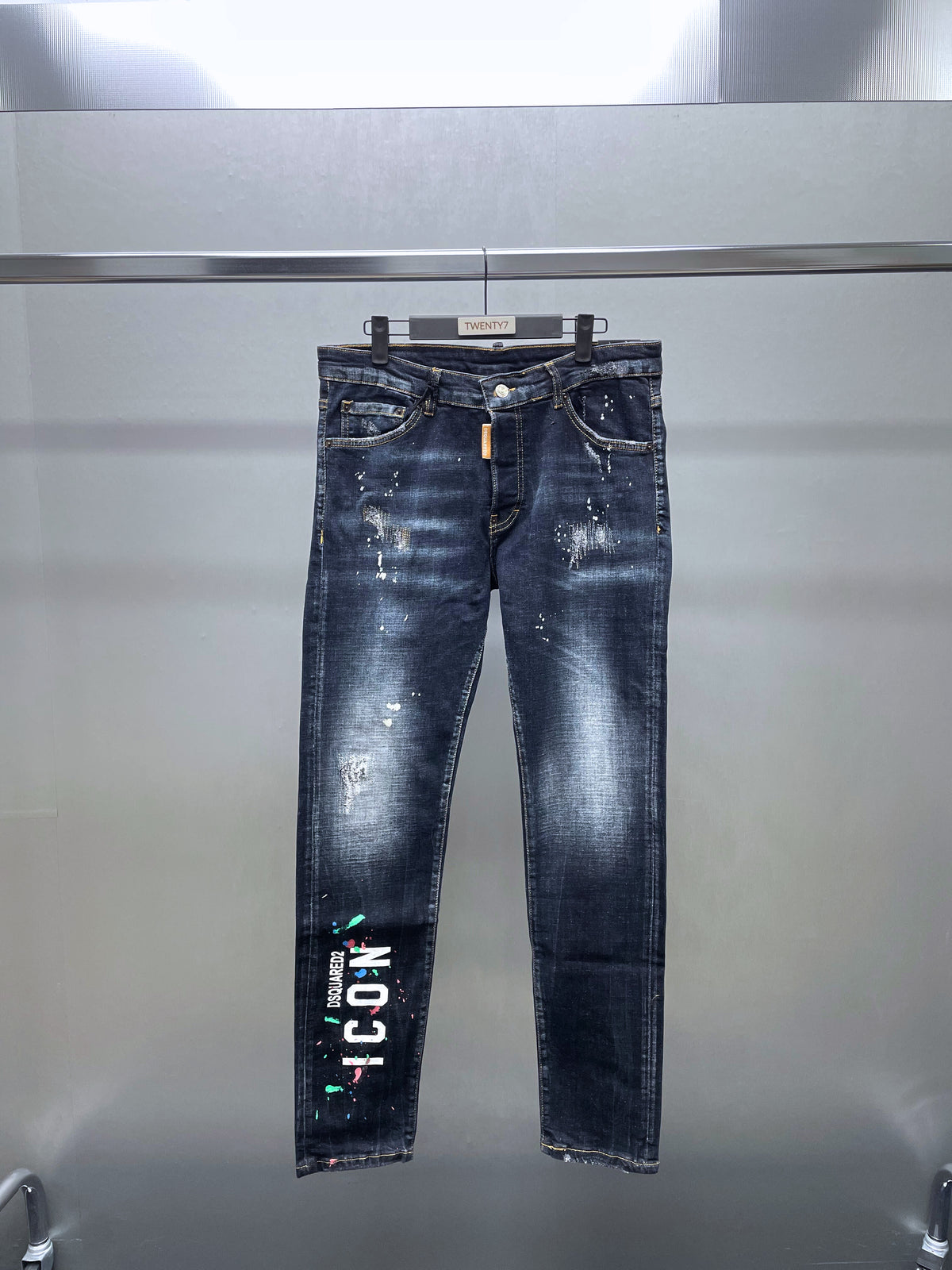 DSQUARED2