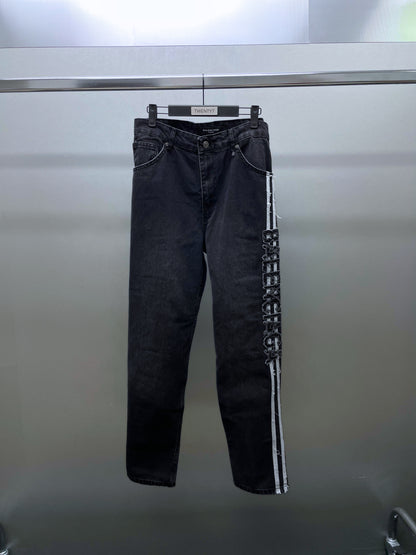 BALENCIAGA