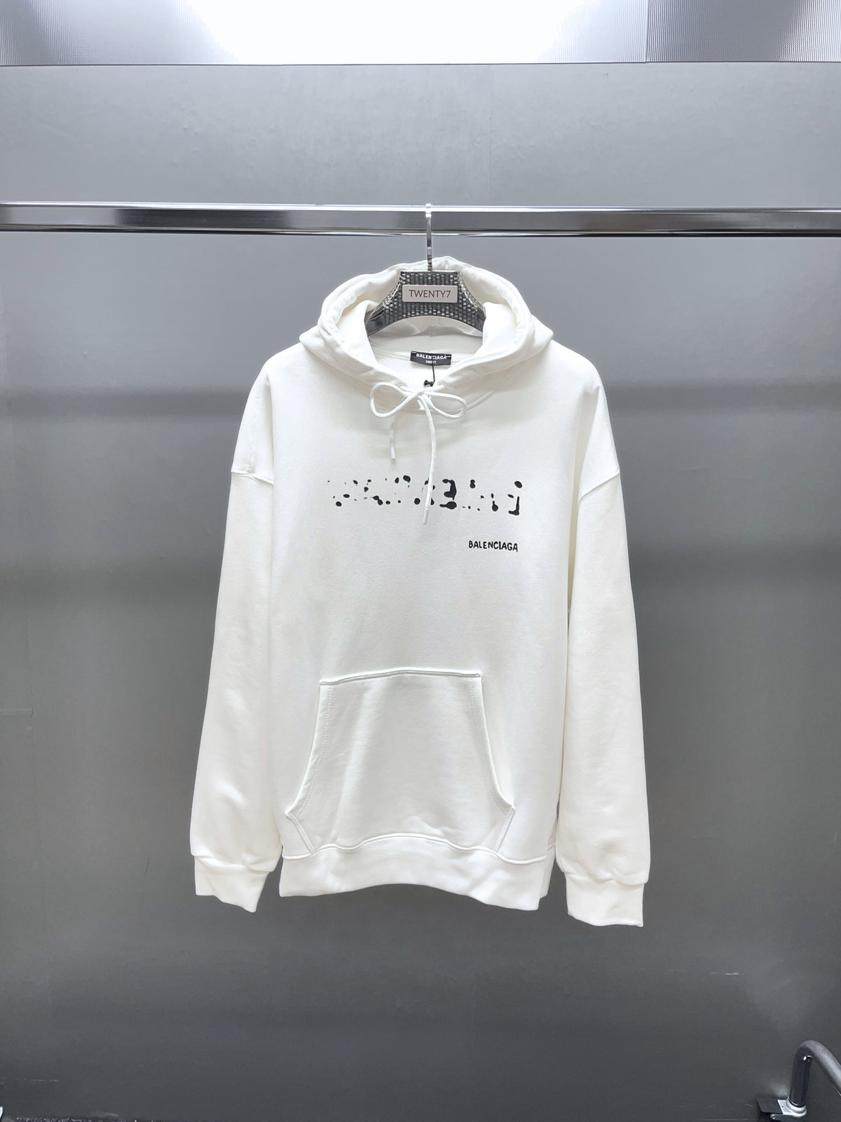 BALENCIAGA