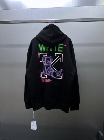 OFF WHITE