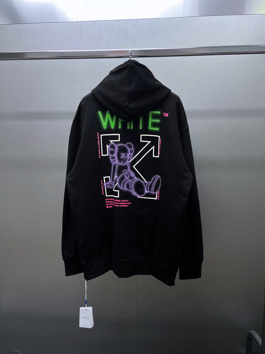 OFF WHITE