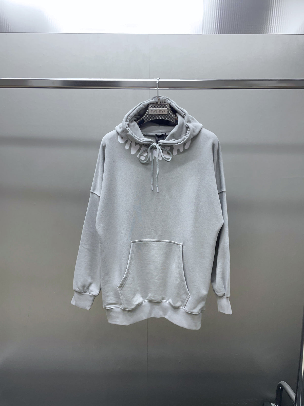 GIVENCHY