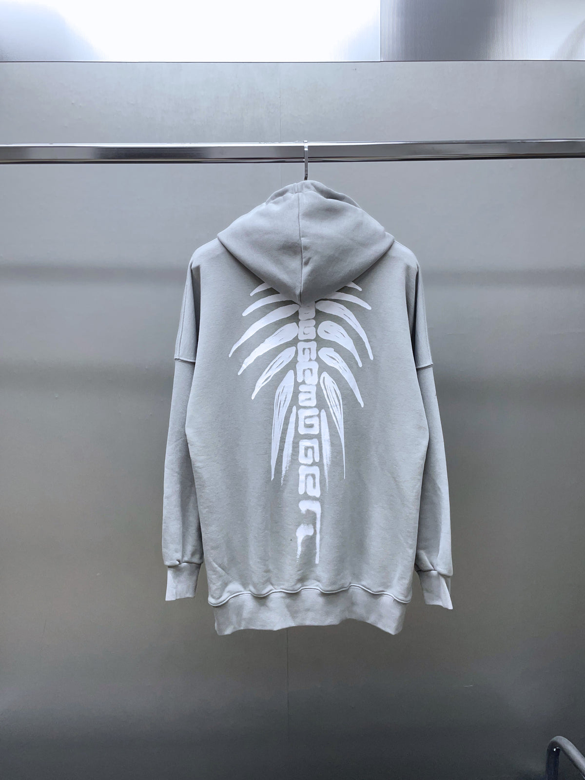 GIVENCHY