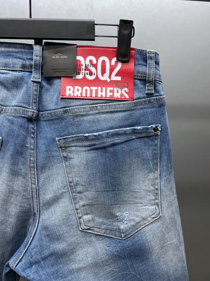 DSQUARED2