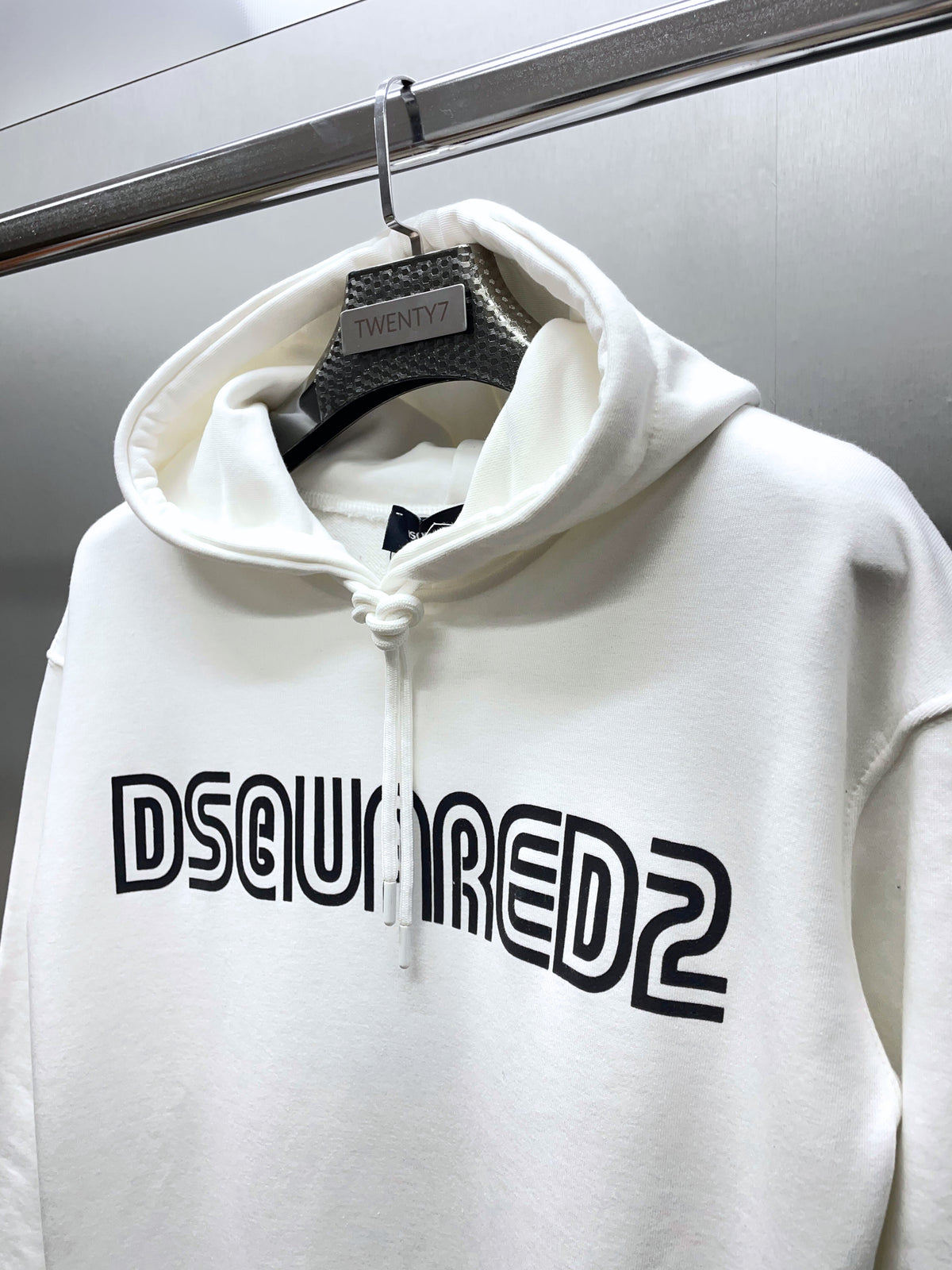 DSQUARED2