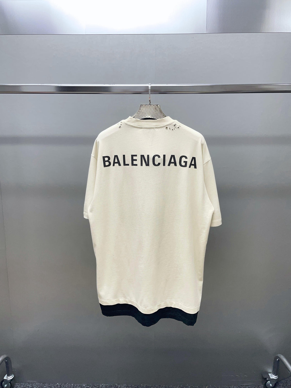BALENCIAGA