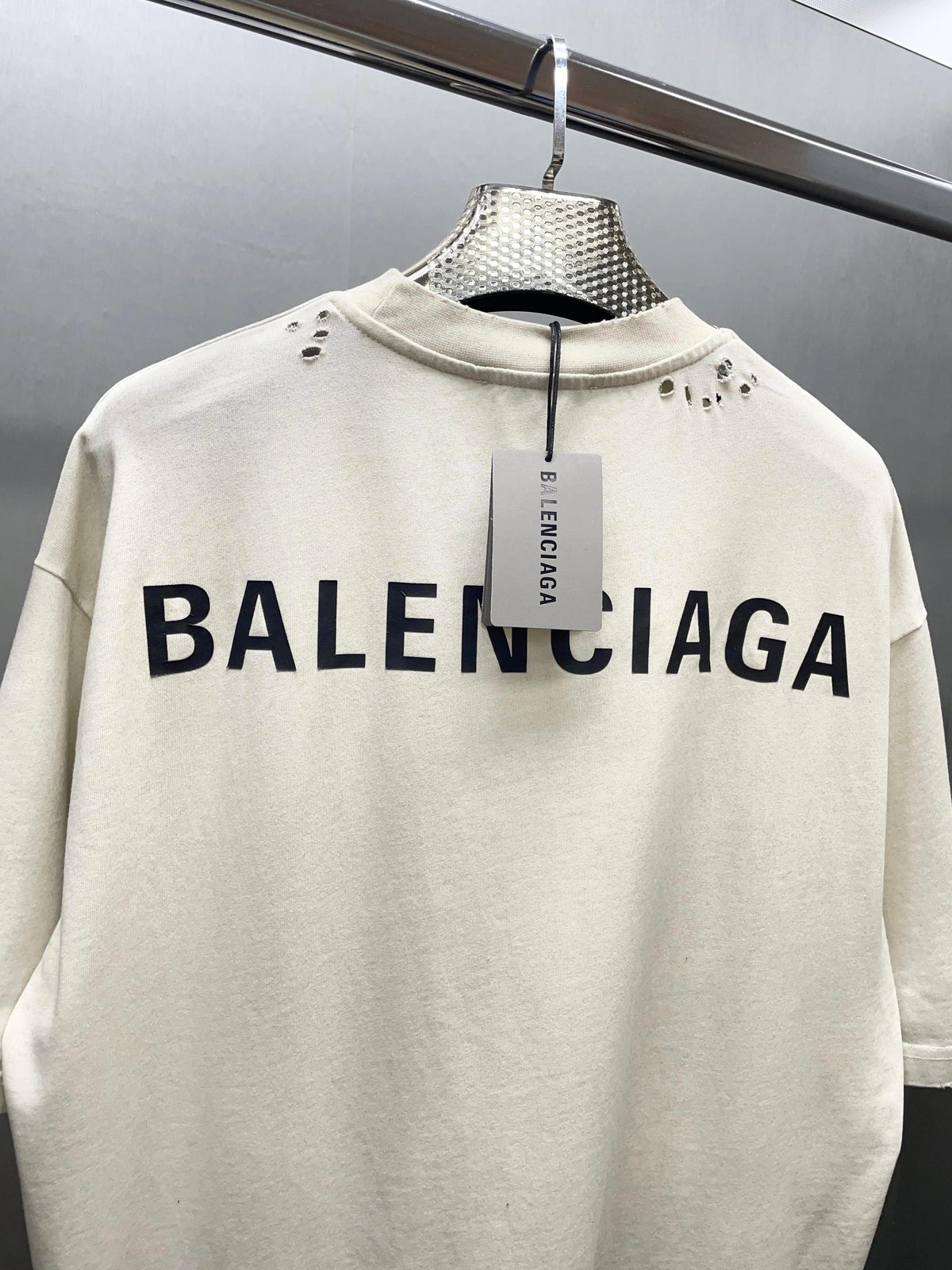 BALENCIAGA