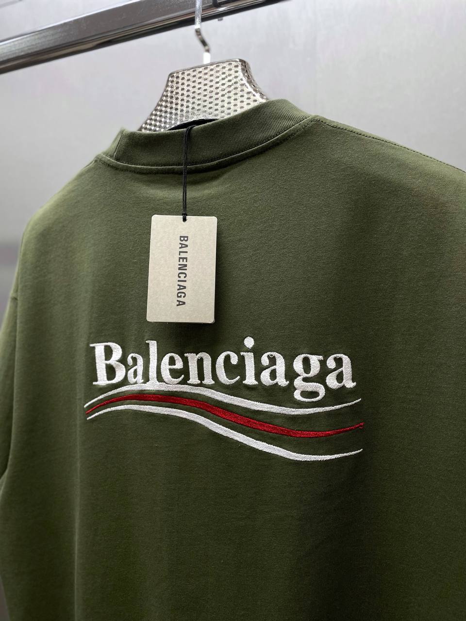BALENCIAGA
