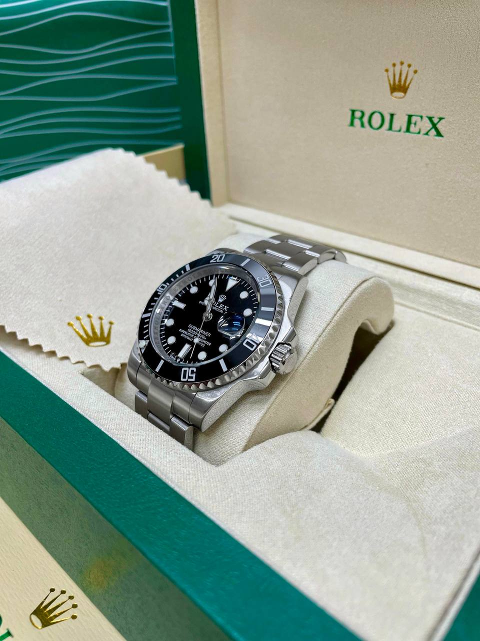 ROLEX SUBMARINER